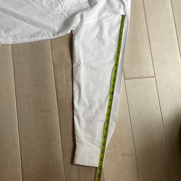 Crisp white button down shirt - Picture 6 of 9